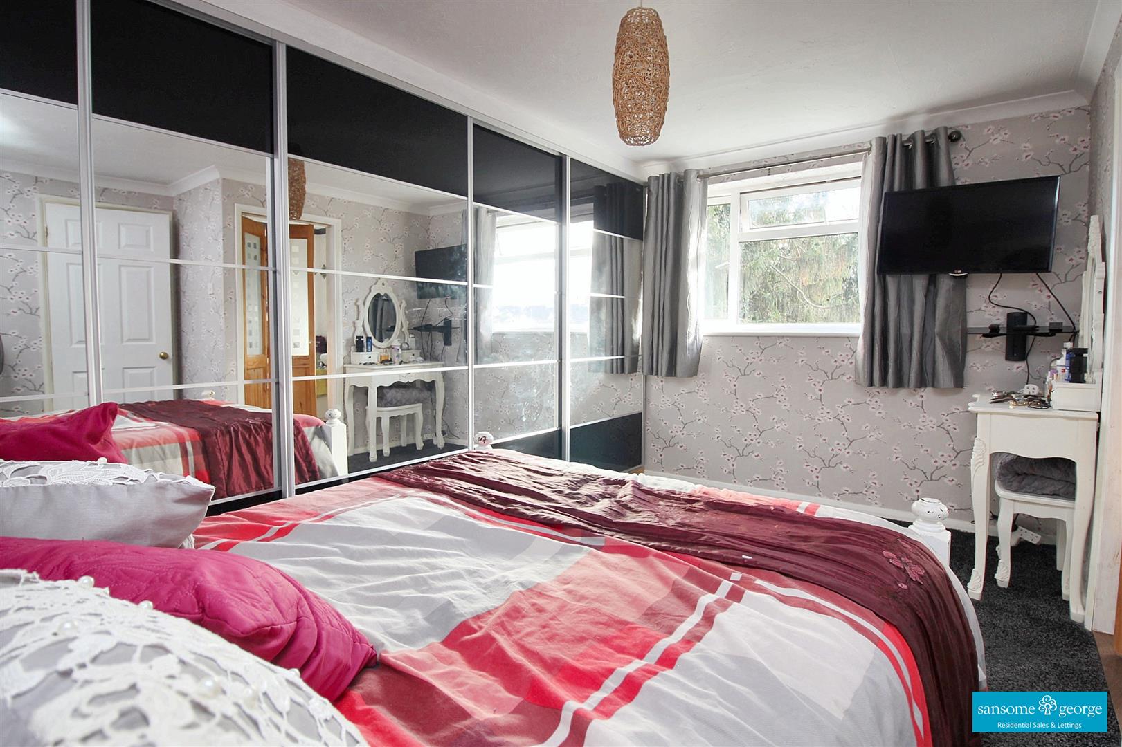 Ashampstead Road, Southcote, Reading